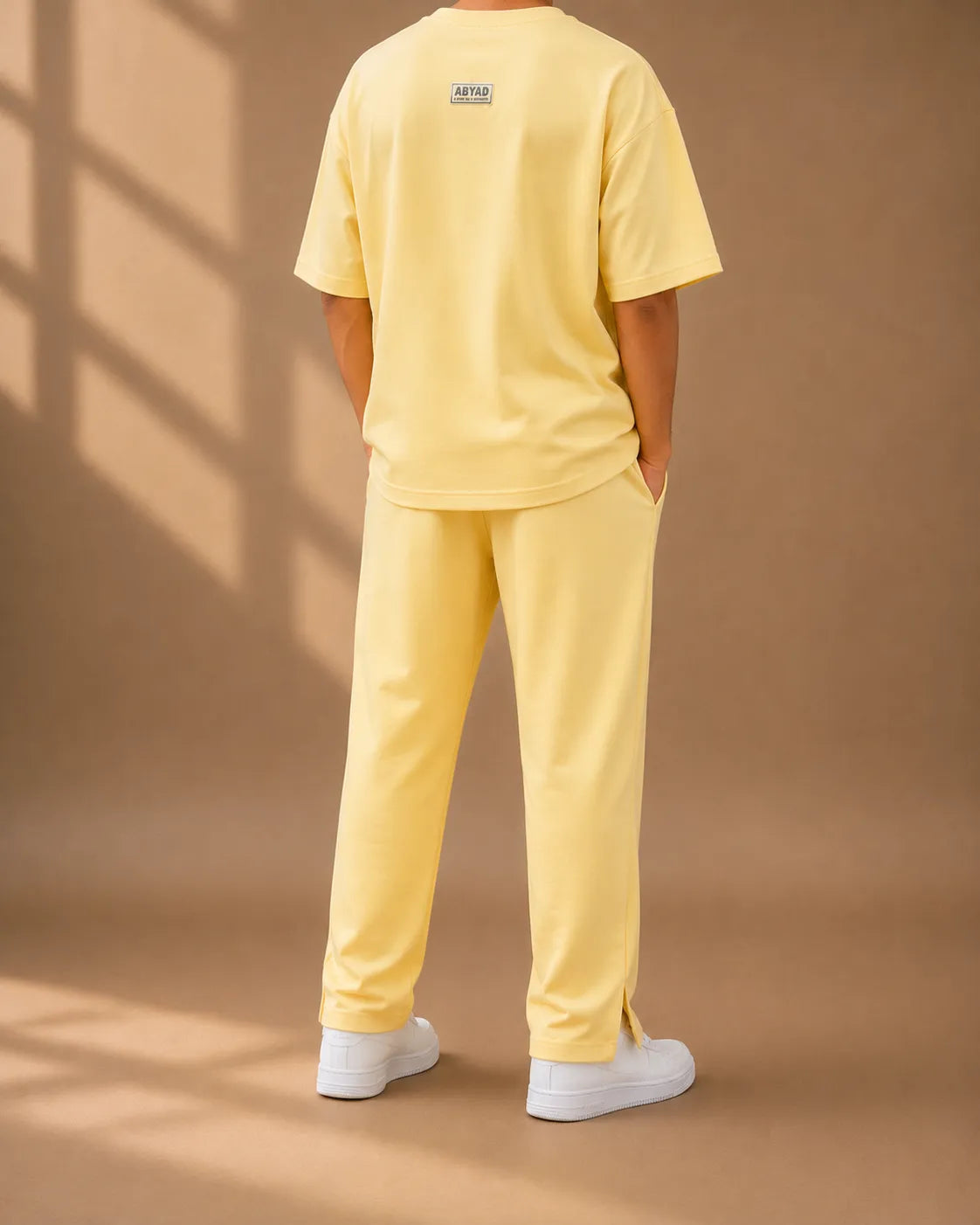 Printed T-Shirt & Split-hem Trousers - TEN