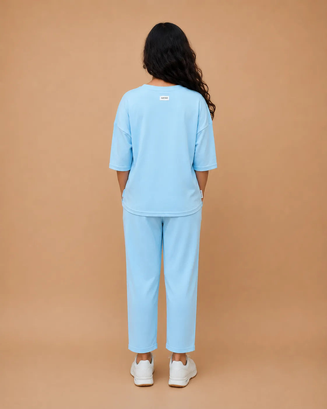 Printed T-Shirt & Split-hem Trousers - I