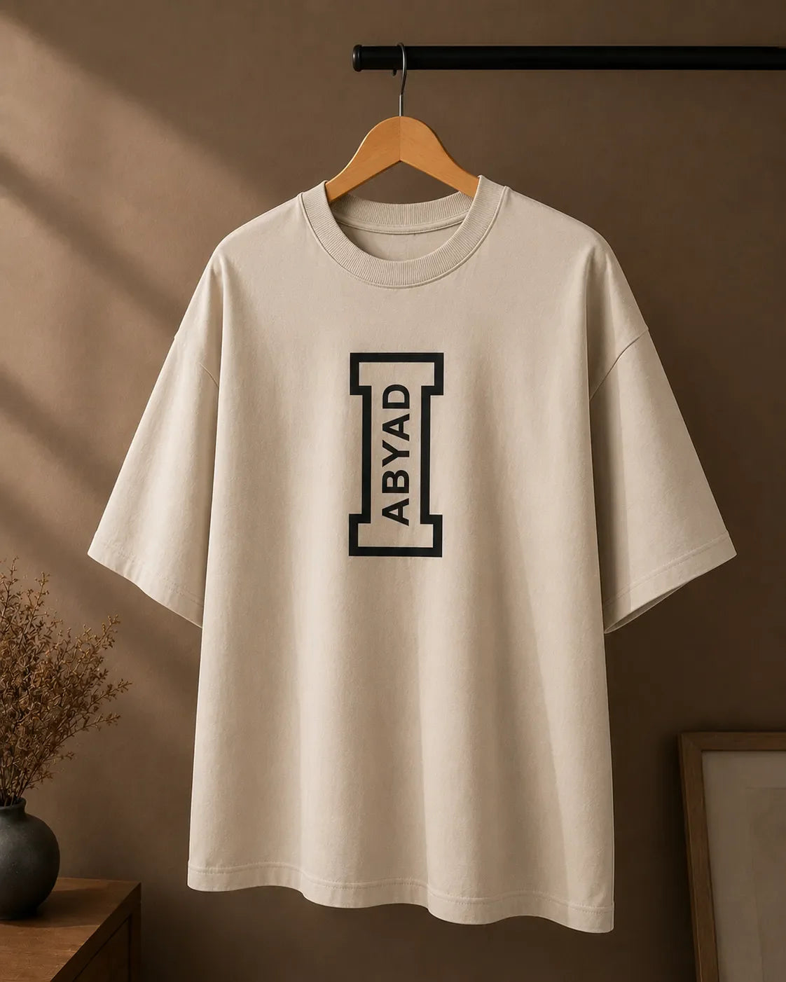Printed T-Shirt & Split-hem Trousers - I