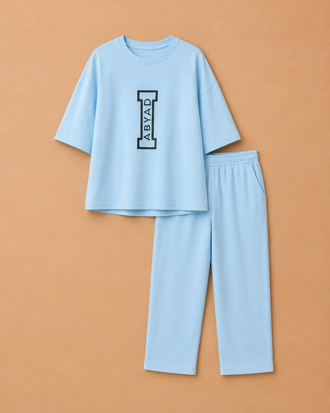 Printed T-Shirt & Split-hem Trousers - I